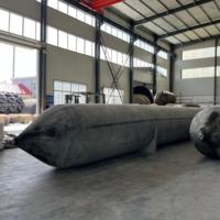 Airbag en caoutchouc marin à chambre d'air segmentée pour une dégonflée progressive et sécurisée