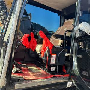 Excavatrice hydraulique SANY SY135C de 13 tonnes d'occasion, prix bas, matériel de construction d'occasion à vendre en stock - Product Image 3