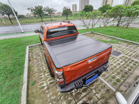Cubierta de Caja de Camioneta Plegable Triple de Aluminio para Camioneta Todoterreno 4X4 Personalizada de Fábrica OEM para Ford Ranger 2022 2023