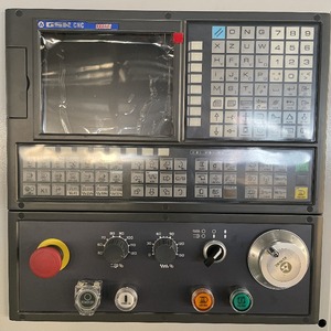 Torno CNC Horizontal para Metal CK6140/750 Controlado por Siemens, Diseño de Bancada Plana de Alta Resistencia con un Solo Husillo, Sistema de Control GSK - Product Image 6