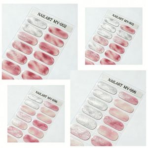 Caja de Adornos Navideños para Uñas de Diferentes Formas, Adornos Brillantes en 3D con Diseño de Ciervo, Varios Diseños Navideños - Product Image 5