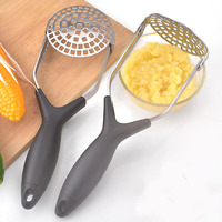 Fabriek Directe Verkoop Roestvrijstalen Aardappelpers Stamper Gebakken Bonen Crusher Aardappelpuree Maker Appelmoesvruchten Gereedschap