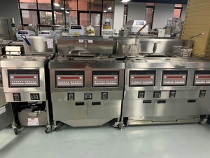Friteuse Industrielle à Gaz Brostera pour Frites et Poulet, 2 Paniers, 25 Litres - Product Image 1