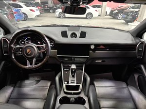 <span class=keywords><strong>Porsche</strong></span> <span class=keywords><strong>Cayenne</strong></span> 3.0T Automatica Viola/<span class=keywords><strong>Nera</strong></span> Euro 6 SUV di Lusso Usata del 2020 Pronta per l'Esportazione Globale - Product Image 6