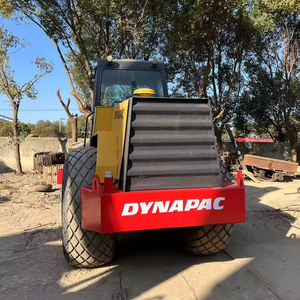Rouleau compresseur statique Dynapac CA301D d'occasion en bon état, moteur diesel 10 tonnes, à tambour unique avec roulement et pompe, à vendre - Product Image 5