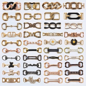 Clip desmontable <span class=keywords><strong>para</strong></span> <span class=keywords><strong>zapatos</strong></span> <span class=keywords><strong>para</strong></span> mujer, decoración <span class=keywords><strong>de</strong></span> cristal plateado, diseño cuadrado, <span class=keywords><strong>zapatos</strong></span> con hebilla <span class=keywords><strong>de</strong></span> aleación <span class=keywords><strong>de</strong></span> Zinc personalizados muy bienvenidos - Product Image 6