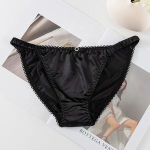 Culotte string sans couture en soie glacée pour femme, taille basse, lingerie sexy avec strass - Product Image 5