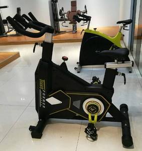 Gimnasio de Ciclismo de interior y bicicleta de <span class=keywords><strong>spinning</strong></span> de uso doméstico con piezas de repuesto para ejercicio corporal a la venta - Product Image 6