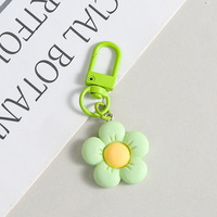 Ornement en PVC en forme de cœur pour emballage, petit ornement suspendu DIY, porte-clés fleur en résine colorée pour filles