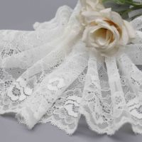 Ruban en dentelle florale extensible française blanche douce à la vente chaude pour voiles de mariée, robes, lingerie, mariage