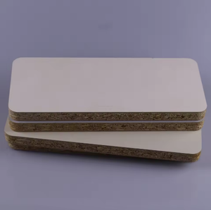 Proveedor RUIHE, Paneles <span class=keywords><strong>OSB</strong></span> Estructurales de Buena Calidad de 9.5 <span class=keywords><strong>mm</strong></span> y <span class=keywords><strong>8</strong></span> <span class=keywords><strong>mm</strong></span>, Precios de <span class=keywords><strong>OSB</strong></span> - Product Image 4
