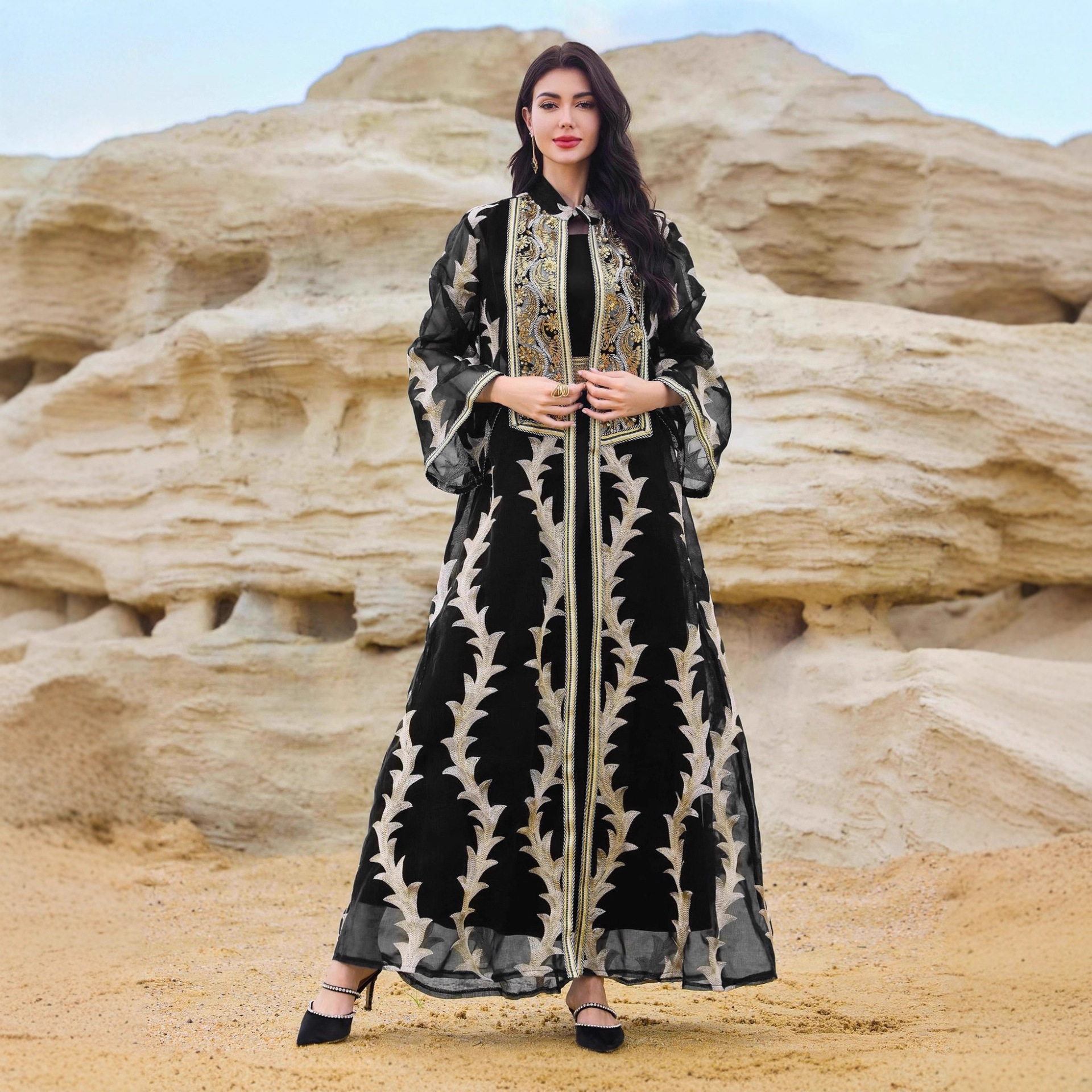 Elegant Black and Gold Dresses for Women's Fashion Elegant Black and Gold Dresses for Women's Fashion
