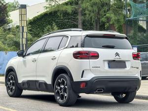 Auto Usado en Venta, Citroën <span class=keywords><strong>C5</strong></span> Aircross 360THP <span class=keywords><strong>2023</strong></span>, SUV Usado con Volante a la Izquierda, Gasolina, Automático, 175hp, Excelente Estado - Product Image 5