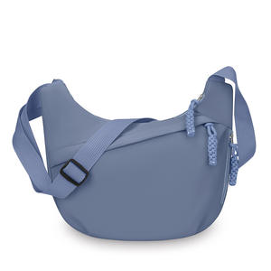 Bolso Bandolera Minimalista para Mujer, Forma de Dumpling, Color Blanco, Resistente al Agua, para Uso Diario, Otoño 2025 - Product Image 4