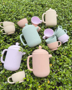 Accesorios <span class=keywords><strong>de</strong></span> <span class=keywords><strong>Cocina</strong></span> <span class=keywords><strong>de</strong></span> Juguete Irrompibles, Juego <span class=keywords><strong>de</strong></span> Té <span class=keywords><strong>de</strong></span> Silicona <span class=keywords><strong>de</strong></span> 5 Piezas, Libre <span class=keywords><strong>de</strong></span> BPA, Juego <span class=keywords><strong>de</strong></span> Té <span class=keywords><strong>de</strong></span> Imitación para Niñas y Niños - Product Image 2