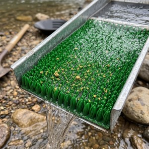 Tapis de récupération d'or fin, gazon artificiel haute densité pour l'extraction de l'or alluvionnaire, la séparation de l'or, le sable, le gravier et le lavage de l'or. - Product Image 1