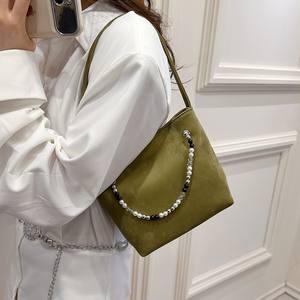 2026年女式时尚小众糖果色单肩带拉链防水PU腋下包质感个性西式 - Product Image 3