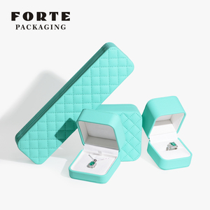 FORTE 2025 Cajas de Embalaje de Lujo Cuadradas para Joyería y Costura, Estuche de Anillo de Cuero PU - Product Image 6