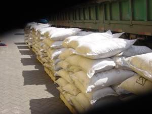 आपूर्ति के लिए बेरंग पारदर्शी गांठ पोटेशियम एल्यूमीनियम सल्फेट/पोटाश फिटकिरी 7784-24-9 - Product Image 5