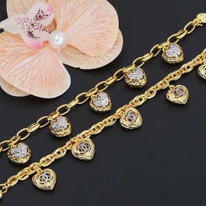 Pulsera Unisex de Dos Tonos con Cadena y Eslabones en Forma de Corazón, Chapada en Oro de 24K, Marca JXX Trendy - Product Image 1