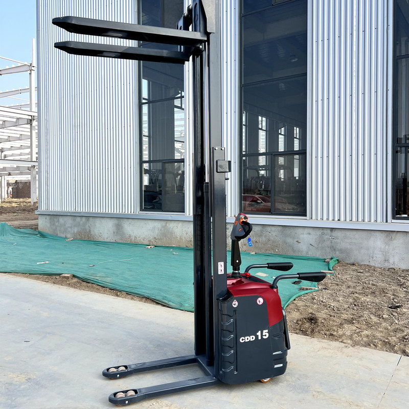Factory Price 2 Ton Stand Up