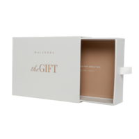 Échantillon gratuit Boîte de papier rigide ondulé de qualité supérieure avec logo personnalisé Boîte cadeau carrée imprimée UV pour les bijoux et l'emballage de sérum pour les soins de la peau