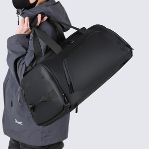 กระเป๋าเดินทางสุดหรูขนาดใหญ่สำหรับวันหยุดสุดสัปดาห์ พร้อมโลโก้สั่งทำพิเศษ กันน้ำ แยกส่วนเปียกและแห้ง มีช่องใส่รองเท้า เหมาะสำหรับออกกำลังกาย - Product Image 3