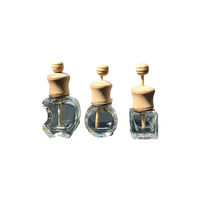 Mini flacon de parfum suspendu en verre de 8 ml, diffuseur d'aromathérapie vide pour voiture, rechargeable, pour huiles essentielles et parfums, pendentif