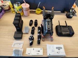 โดรนรุ่น M3E พร้อมโมดูล RTK แบตเตอรี่ และรีโมทคอนโทรลสำหรับการสำรวจ - Product Image 3