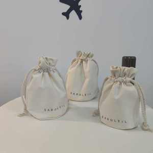 Venta al por mayor bolsa de algodón blanco de fondo redondo bolsa de joyería personalizada regalo de moda lona algodón doble cuerda de algodón bolsa de cuerda para el polvo - Product Image 3