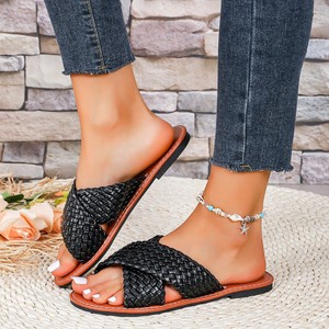 Sandalias Planas Cruzadas Redondas de Verano 2024 para Mujer, Tallas Grandes, Tejidas, Sencillas, Frescas para la Playa, Venta al por Mayor 231 231 - Product Image 4