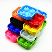 Moule à glaçons rond réutilisable de 4 cavités de 1.77 pouces pour whisky, sans BPA, de qualité alimentaire, facile à libérer, en silicone, avec sphère flexible.