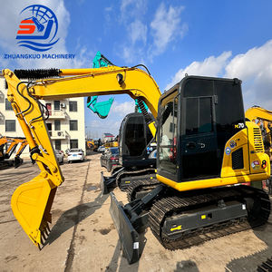 Excavatrice sur chenilles moyenne Komatsu PC70 pour la construction, d'occasion, certification CE, y compris marteau briseur, moteur, boîte de vitesses, engrenage - Product Image 2