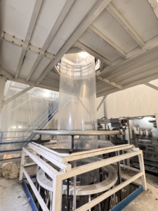 Film d'emballage pour ensilage 75cm*25mic*1650m 7 couches UV 14 mois Anti-oiseaux et insectes Film d'emballage agricole pour balles Usine Sinyar - Product Image 5