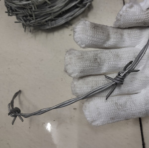 <span class=keywords><strong>ลวดหนาม</strong></span>ราคาดีที่สุด ลวดเหล็กหนาม รั้วลวดถัก - Product Image 6