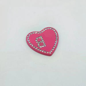 BB DIY Takılar Bling Lüks Marka Logosu Tasarımcı Charm'ı Cep Telefonu Kılıfı Reçine El Sanatları Dekoratif Aksesuarlar Metal El Sanatları için - Product Image 5