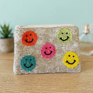 Porte-monnaie artisanal perlé Jaunty avec visages souriants brodés, pochette zippée colorée, style classique, en coton, pour usage quotidien, sac familial - Product Image 3