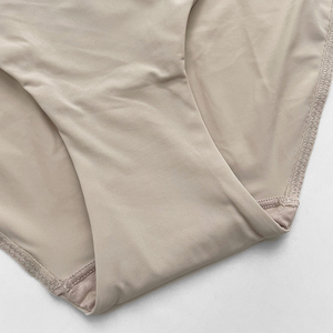 Tất <span class=keywords><strong>C</strong></span>ả <span class=keywords><strong>C</strong></span>á<span class=keywords><strong>c</strong></span> Trận Đấu Rắn Màu Băng Lụ<span class=keywords><strong>a</strong></span> Hipster V Trở Lại <span class=keywords><strong>C</strong></span> Thấp Eo Hai Lớp Phí<span class=keywords><strong>a</strong></span> Trướ<span class=keywords><strong>c</strong></span> Dệt Kim Nylon V Chuỗi Tùy Chỉnh Bán Buôn 0314 - Product Image 4