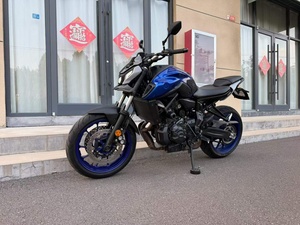 ยามาฮ่า MT07 รุ่นใหม่ <span class=keywords><strong>700</strong></span> ซีซี เครื่องยนต์แบบสองสูบเรียง รถมอเตอร์ไซค์สตรีท ABS ระบบกันสะเทือนปรับได้ สำหรับผู้ขับขี่ระดับกลาง ใช้ในเมือง - Product Image 3