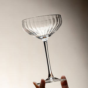 Verres à <span class=keywords><strong>gin</strong></span> en gros, design classique personnalisé, gobelet à ballon côtelé, style classique - Product Image 4