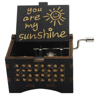 Vente en gros pas cher gravé au laser carrousel cheval souvenir vous êtes mon soleil boîte à musique vente boîte à musique en bois