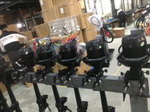 Bateau de pêche avec moteur 72V/6KW, moteur 8HP - Product Image 2