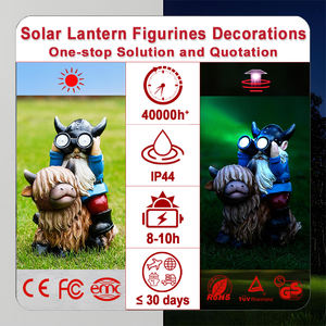 Decorazione divertente all'aperto statua in resina gnomo seduto sulle luci solari della mucca Highland - Product Image 2