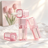 Tube de brillant à lèvres transparent rose de 5 ml avec couvercle carré, emballage cosmétique en gros avec grands pinceaux