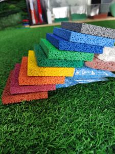 Pellets EPDM résistants aux intempéries Matériau en caoutchouc écologique pour le sport <span class=keywords><strong>Gazon</strong></span> artificiel de haute qualité - Product Image 3