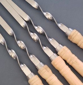 Brochetas de barbacoa portátiles más vendidas, parrilla de barbacoa de madera de acero inoxidable, pincho de kebab, <span class=keywords><strong>cuchillos</strong></span> de barbacoa <span class=keywords><strong>profesionales</strong></span> antiadherentes - Product Image 3