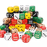 En gros personnalisé écologique durable géant enfants jeu de jeu en bois jardin gros dés jouet ensemble pour l'artisanat