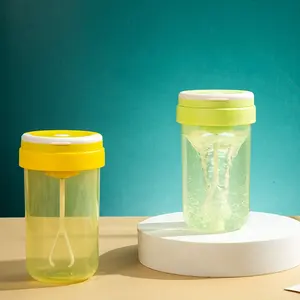 ロゴカスタムロゴが印刷されたジムプラスチック水自動自己攪拌プロテインシェーカーボトル
