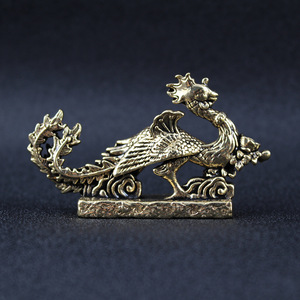 Ornement Phénix en laiton pur, sculpture Dragon et Phénix, figurine décorative de table pour la maison, le salon, ou comme figurine de thé. - Product Image 3