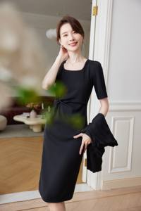 زي موحد احترافي للنساء في مكاتب الاستقبال بالفنادق، طقم فستان رسمي للعمل في مجال الضيافة والمكاتب - Product Image 4